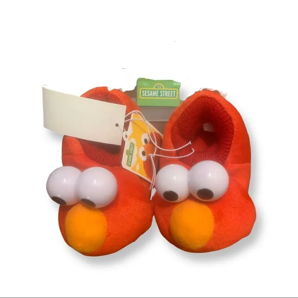 NWT Sesame Street Boys/Girls Toddlers Slippers - Picture 1 of 12